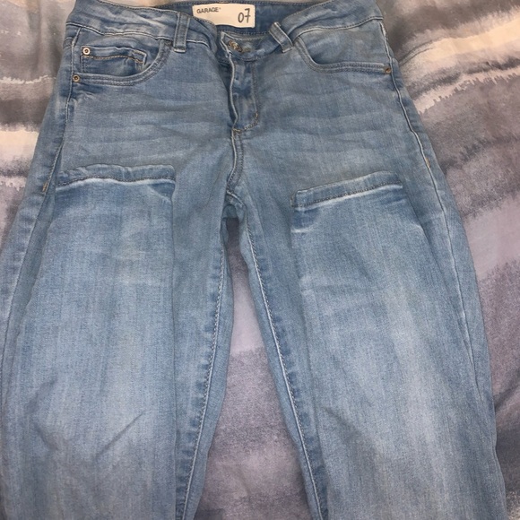 too small and low waisted
